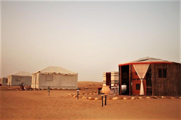 Queen Desert Camp Fulayj al Masha'ikh Extérieur photo